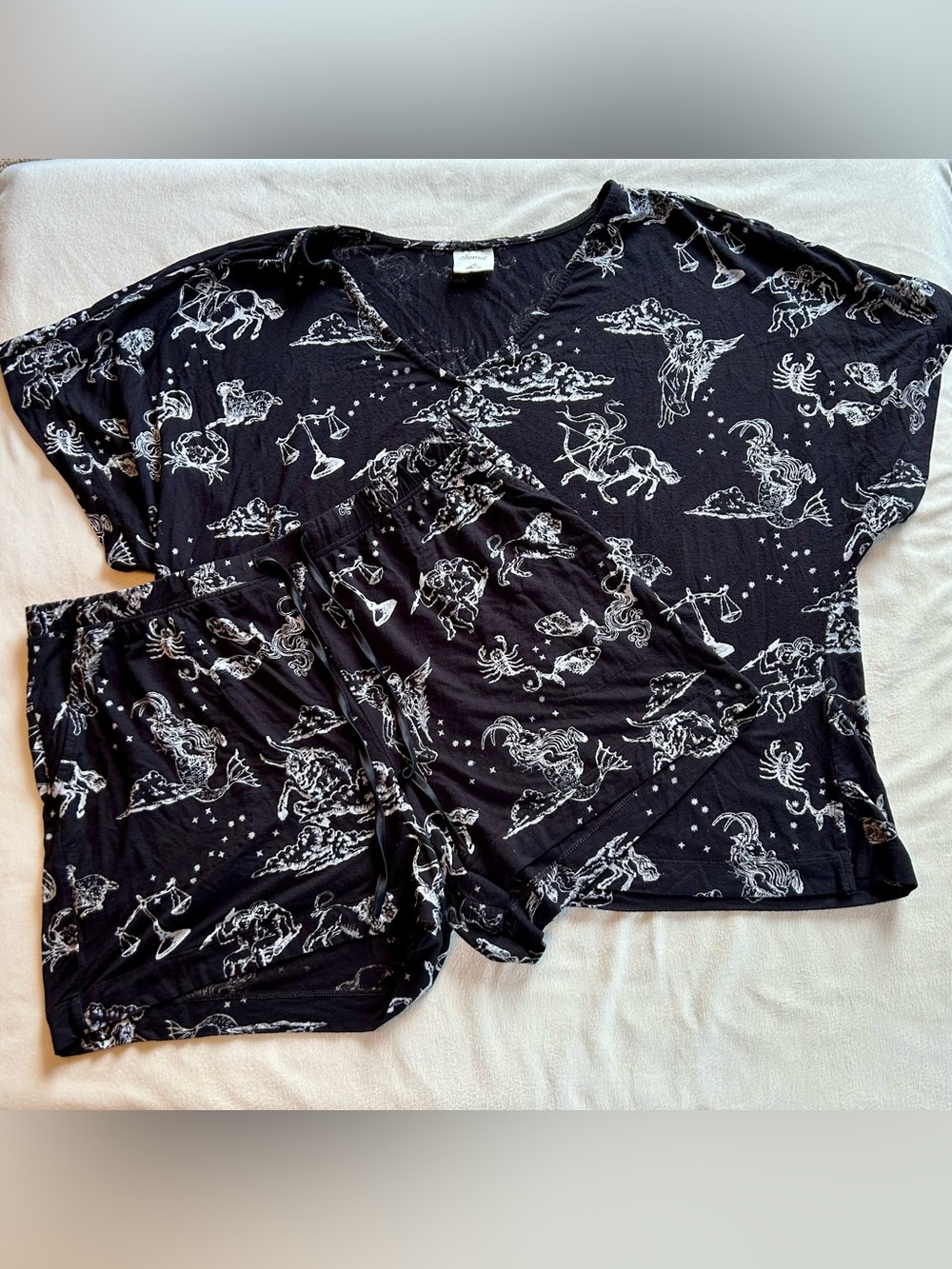 Soma Black Zodiac Print Cool Nights Lounge Shirt & Shorts Set Top XL Bottom L